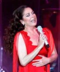 Doble Oficial de Isabel Pantoja