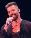 Doble Oficial de Ricky Martin