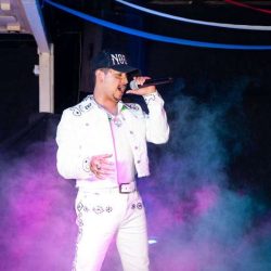 Doble Oficial de Christian Nodal
