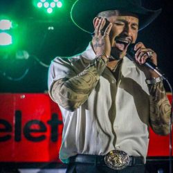 Doble Oficial de Christian Nodal