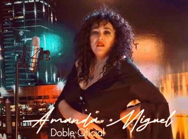 Doble Oficial de Amanda Miguel