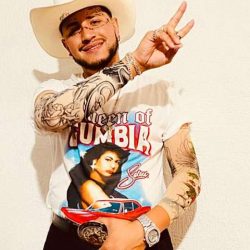 Doble Oficial de Christian Nodal