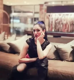 Doble oficial de Francisca Valenzuela