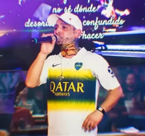 Doble de Ke personajes, imitador y doble de Emanuel Noir.