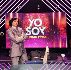 Doble y tributo Oficial de Camilo Sesto